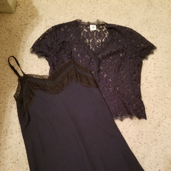 CAbi Tops - Cabi London top